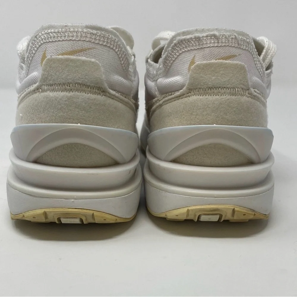 Nike Waffle One Woven Swoosh in summit White/Fossil Colorway Size 7.5